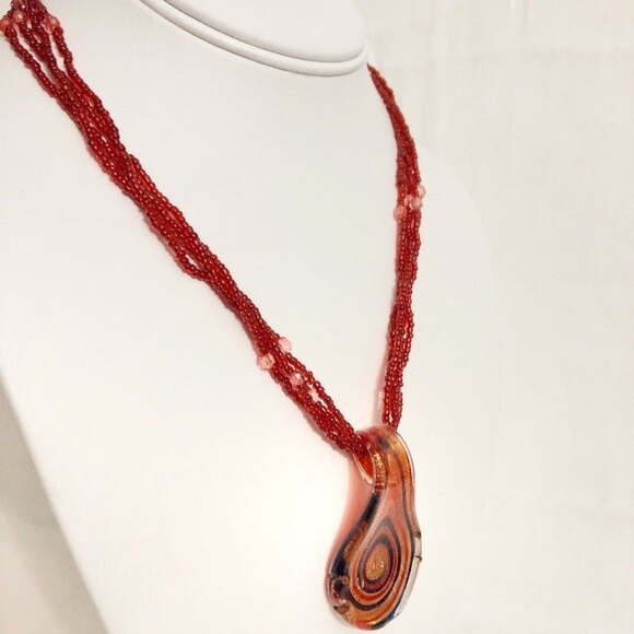 Glass Teardrop Pendant Red Beaded Necklace - Picture 2 of 8